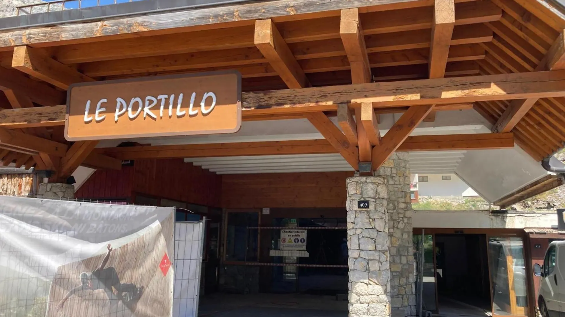 Charmant 3 Pieces Avec Parking, Wifi, Et Proche Remontees A Val D'Isere - Fr-1-567-90