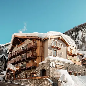 3* Otel Avancher